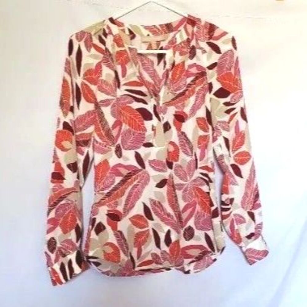 Banana Republic Womens Vneck Blouse Top Patterned Shirt XS